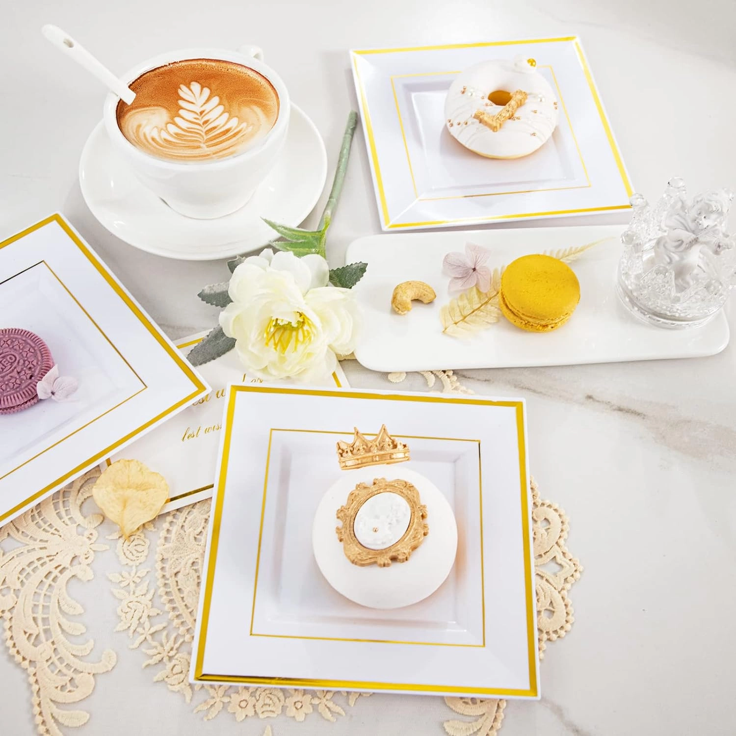 bUCLA 100PCS Gold Square Plastic Plates - 6inch Disposable Dessert/Cake Plates - Premium Hard Square Small Appetizer Plates for Wedding&Party