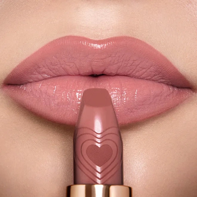 CHARLOTTE TILBURY K.I.S.S.I.N.G (Chic pink)