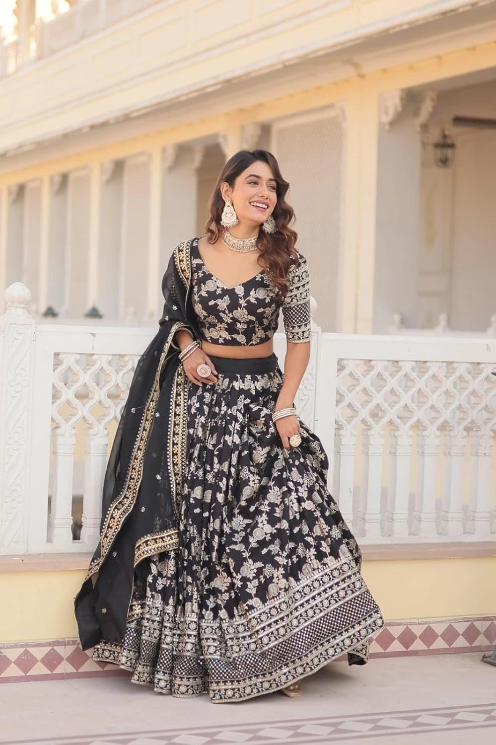 Designer Dyeable Pure Viscose Jacquard Fabric Lehenga Choli & Dupatta Set