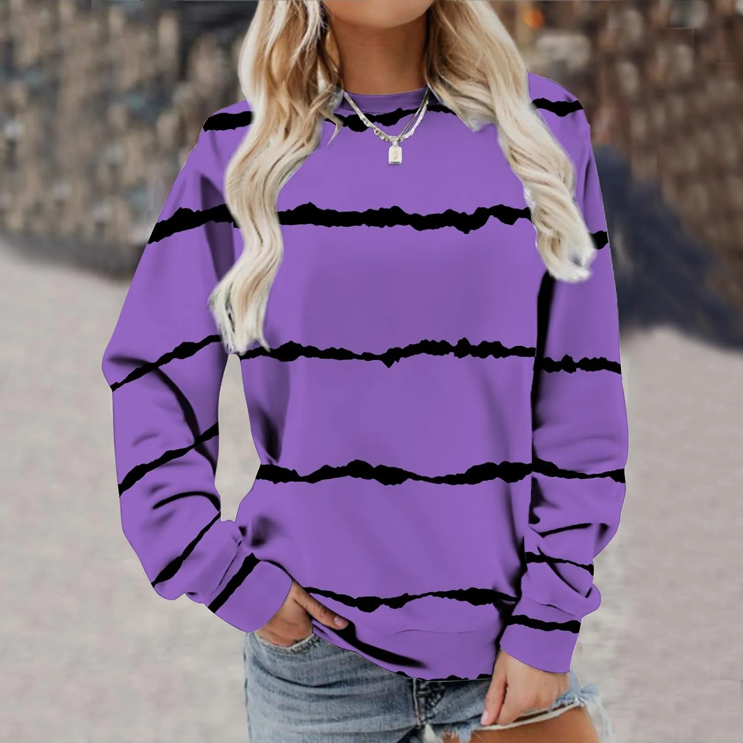 DOLKFU Sweatshirt for Women 2023 Fashion Long Sleeve Crewneck Shirts Blouse Striped Print Tops Casual Loose Blouses
