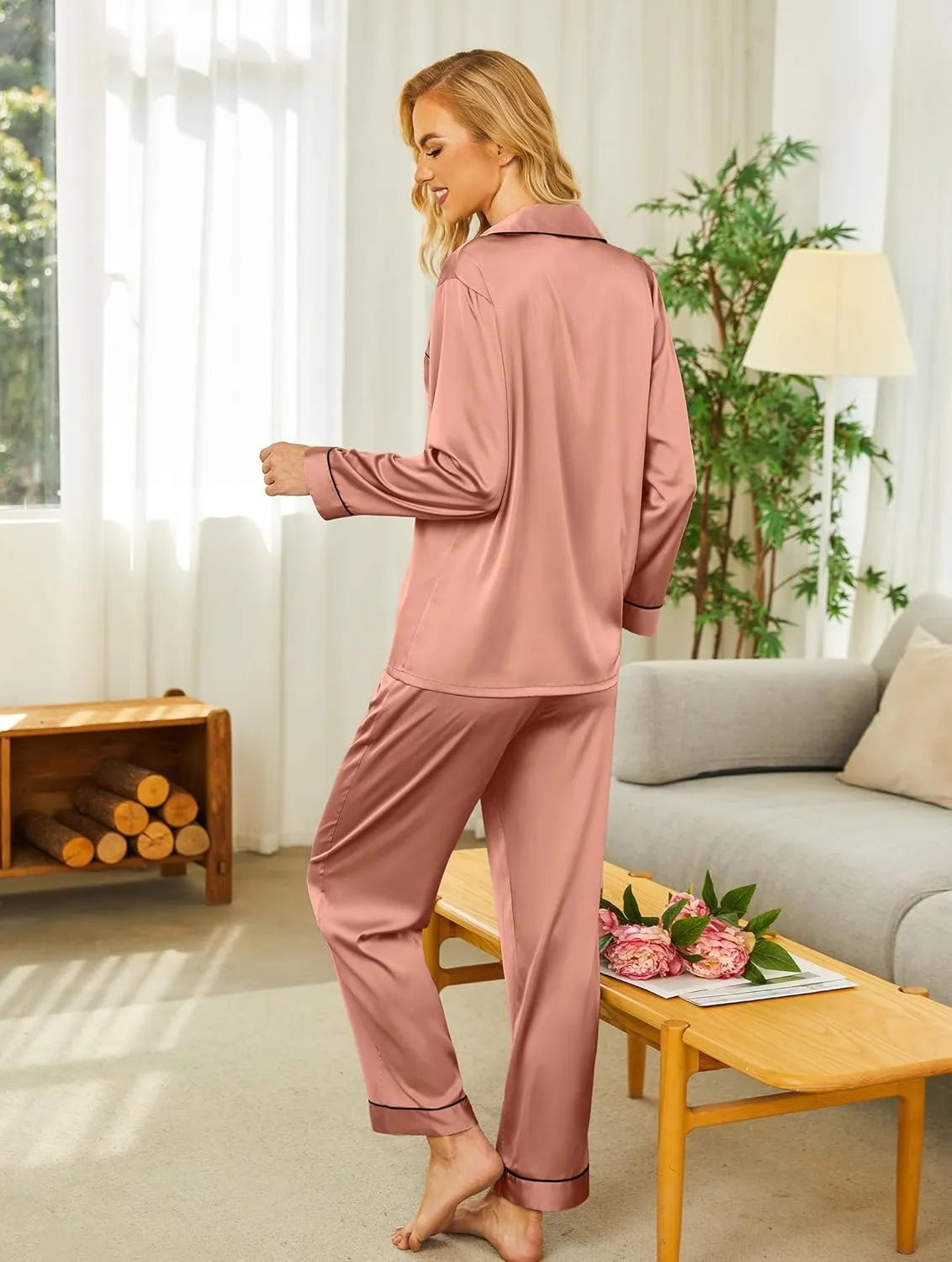 Ekouaer Silk Satin Pajamas Women's Long Sleeve Pj Set Soft Button Down 2 Piece Sleepwear Loungewear S-XXL