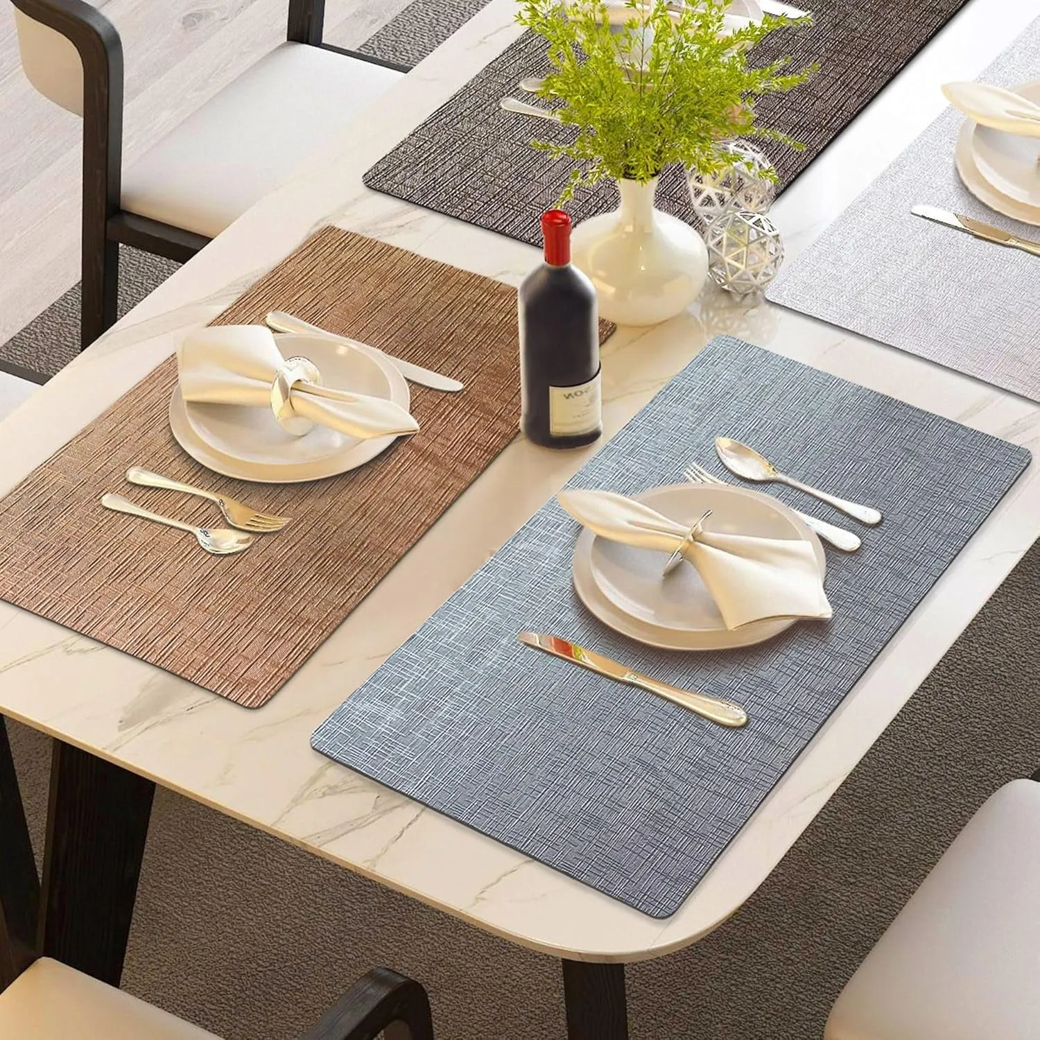 FGSAEOR Faux Leather Vinyl Placemats Set of 4,12 X 17 Inch - Waterproof Wipeable Brilliance PU Place Mats for Indoor & Outdoor, Heat Resistant Table Mats for Kitchen/Dining/Party - Champagne Gold