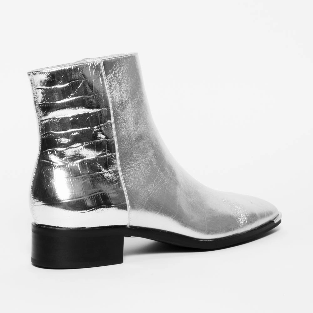 Fordan Silver Croc Print