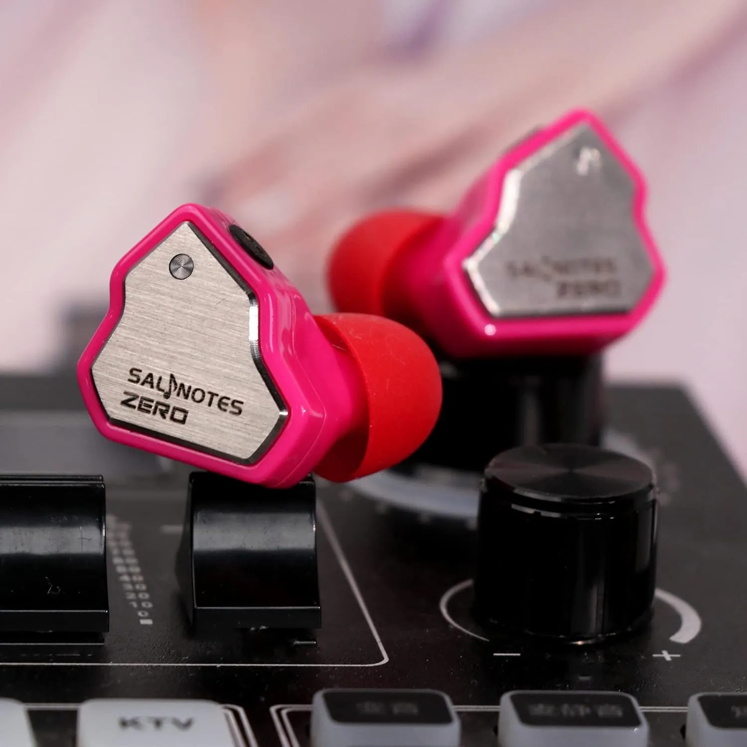 Linsoul 7Hz Salnotes Zero HiFi 10mm Dynamic Driver in-Ear Earphone IEM with Metal Composite Diaphragm Stainless Steel Faceplate Detachable 2Pin OFC Cable (Rose, Without Mic)