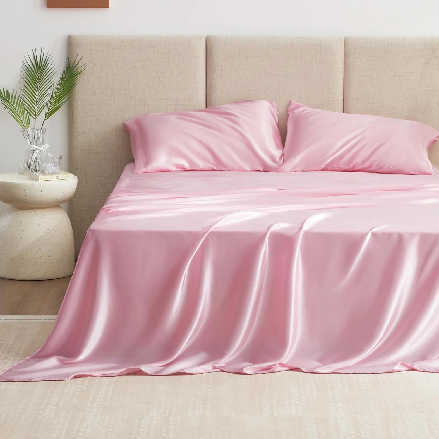 Love's cabin Full Size Satin Sheet Sets - 4 Piece Pink Silky Sheet Set Full with Deep Pocket, Luxury Silk Feel Bed Sheets Full Bedding Set (1 Flat Sheet,1 Fitted Sheet,2 Pillow Cases)