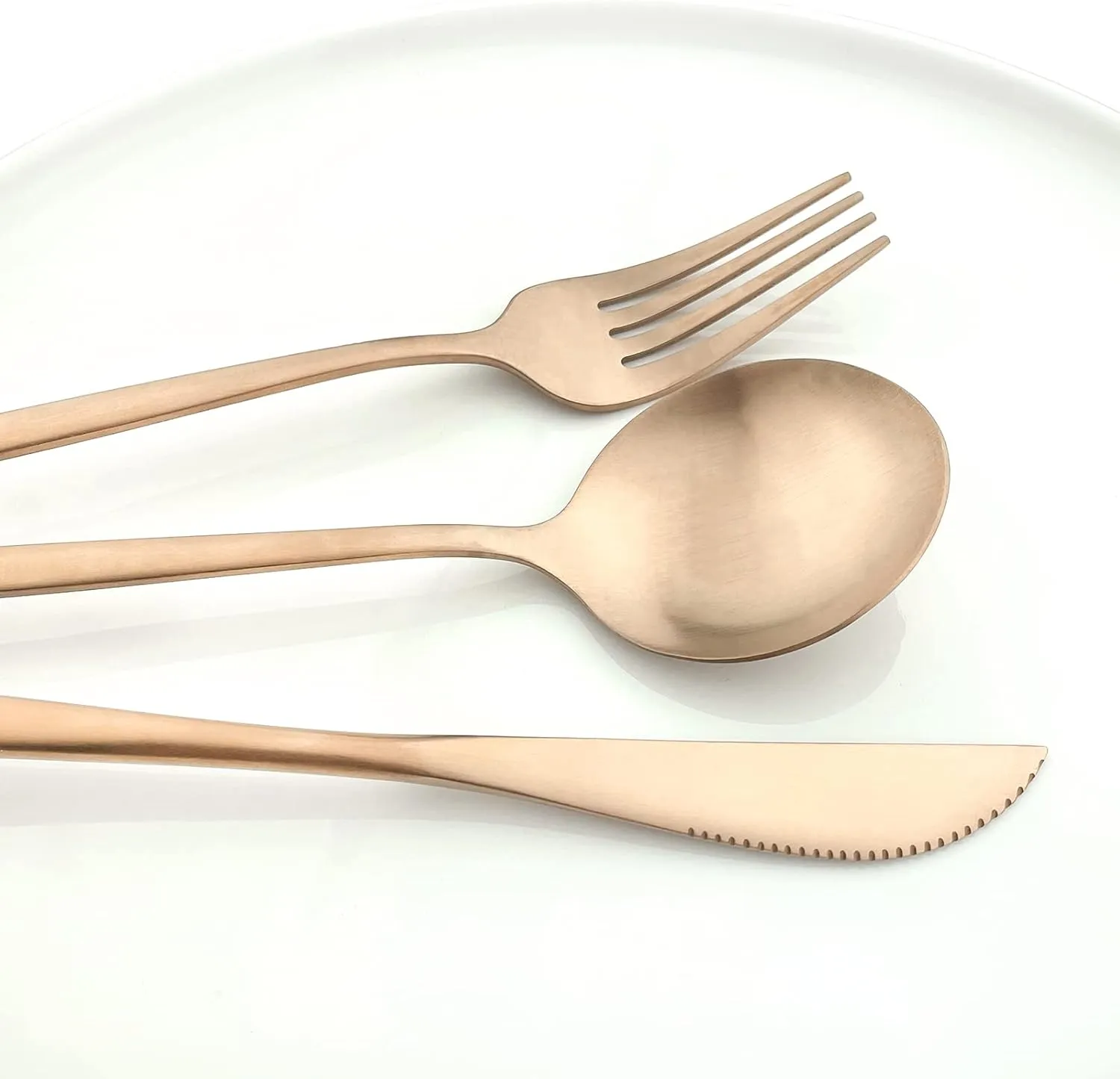 Matte 30-Pieces Copper Flatware Set 18/0 Stainless Steel Dinnerware Kitchen Utensils For Dinner Dessert Cake Tea Coffee Tableware Service For 6 (Rose Gold)