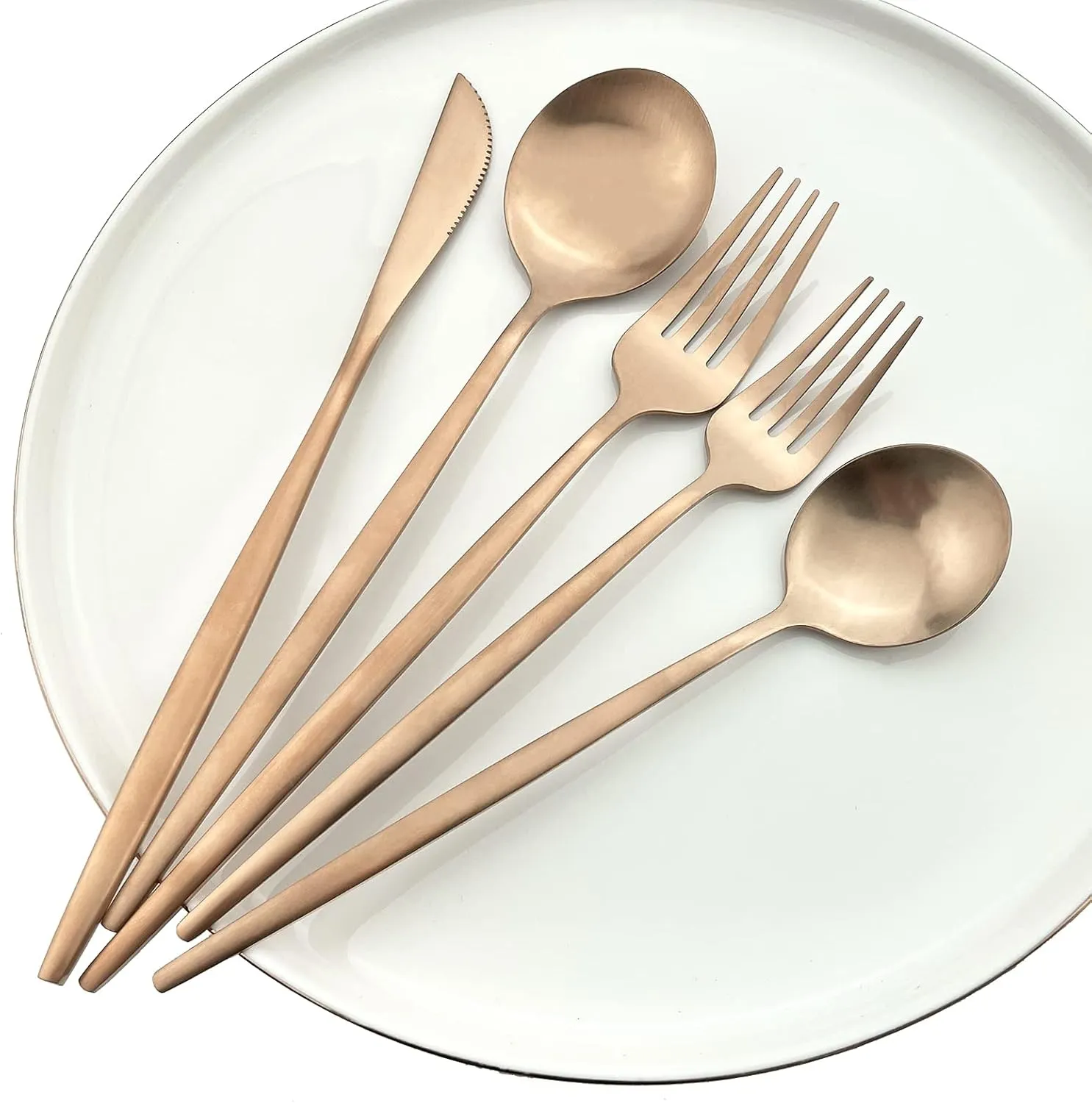 Matte 30-Pieces Copper Flatware Set 18/0 Stainless Steel Dinnerware Kitchen Utensils For Dinner Dessert Cake Tea Coffee Tableware Service For 6 (Rose Gold)