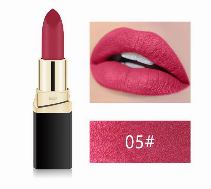 Matte velvet lipstick