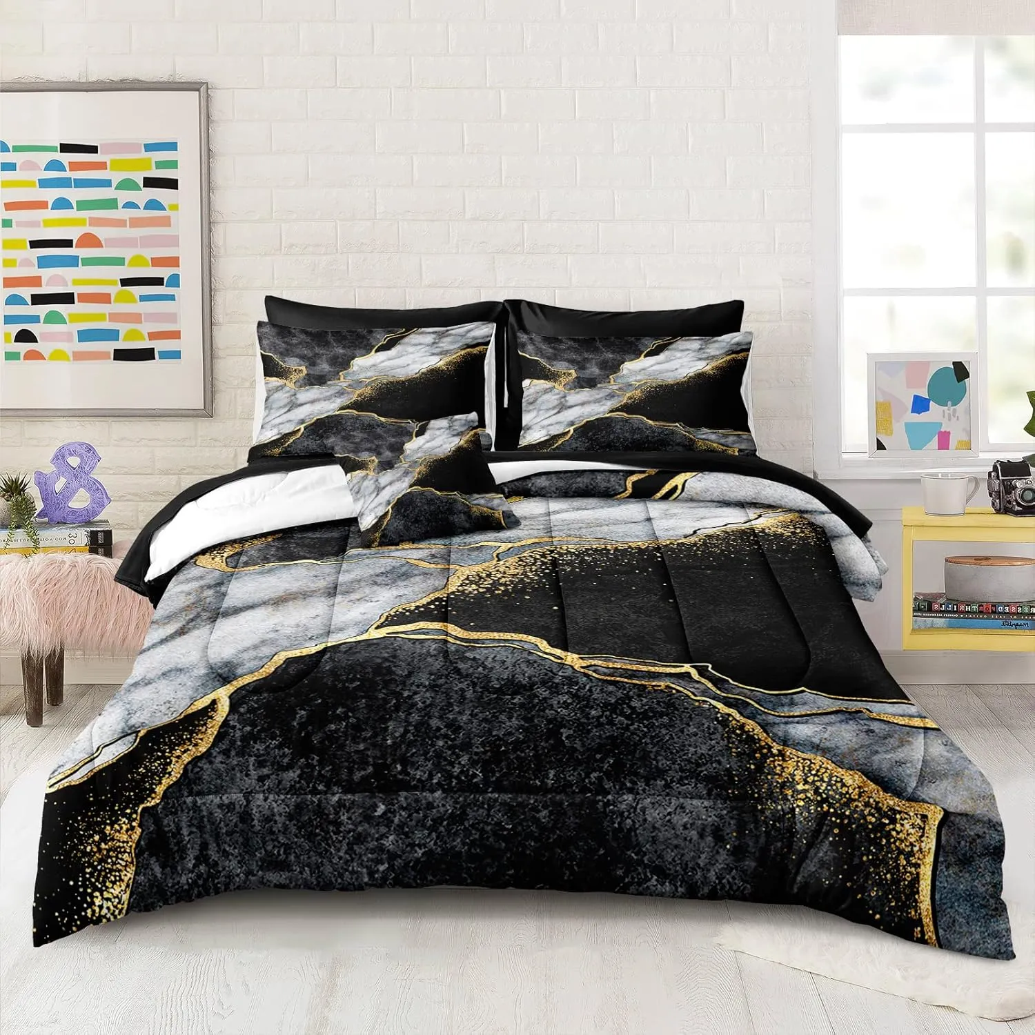 Merryword Black Marble Comforter Set Queen Size 8 Pieces Bed in a Bag Gold Metallic Marble Design Bedding with 1 Comforter, 4 Pillowcase, 1 Flat Sheet, 1 Fitted Sheet, 1 Cushion Cover