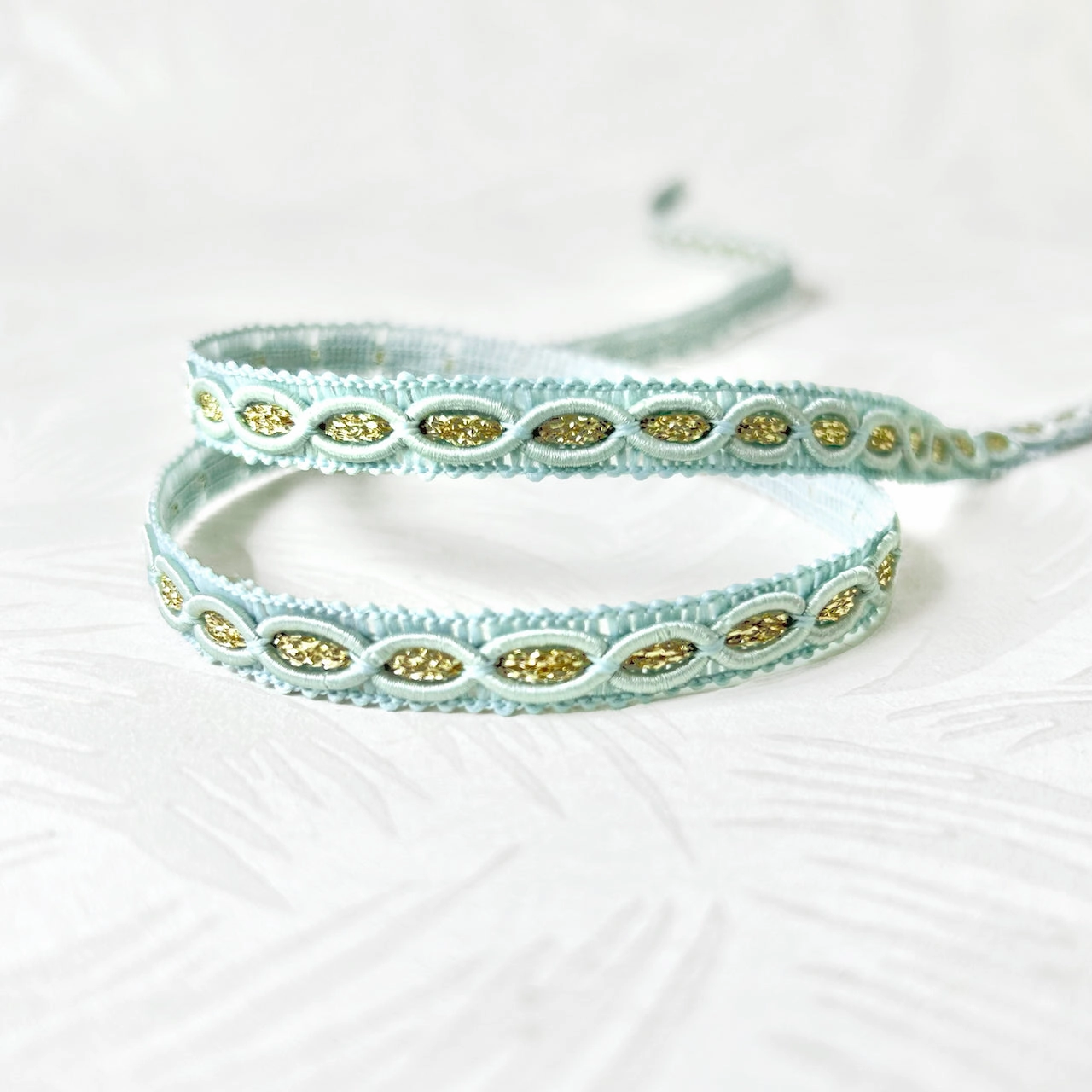 Metallic Center Gimp Braid - Multiple Colorways