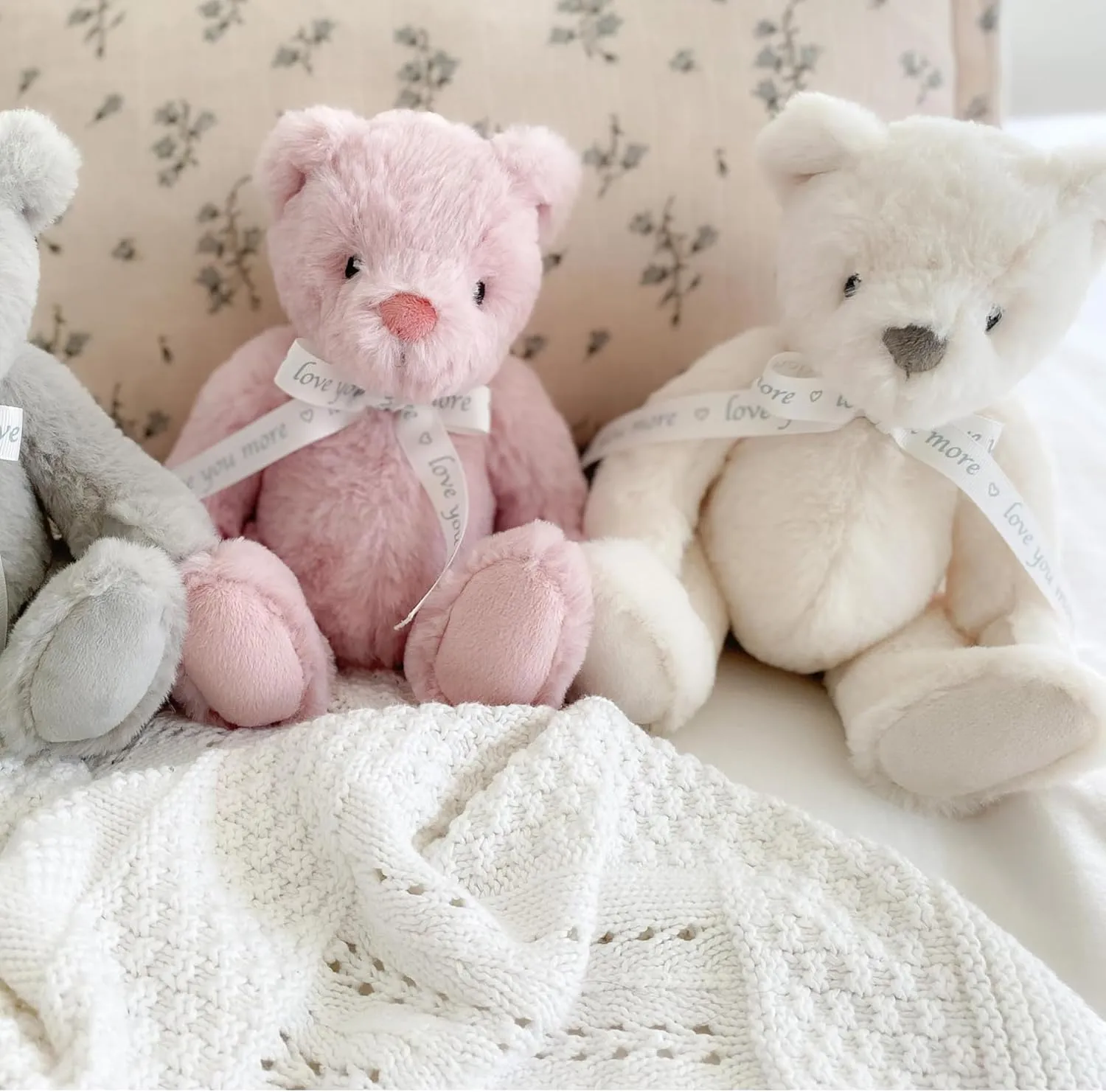 MON AMI ‘Love U’ Cream Teddy Bear Stuffed Animal – 10’’, Teddy Bear Plush for Baby Shower, Cute Plushies for Kids of All Ages
