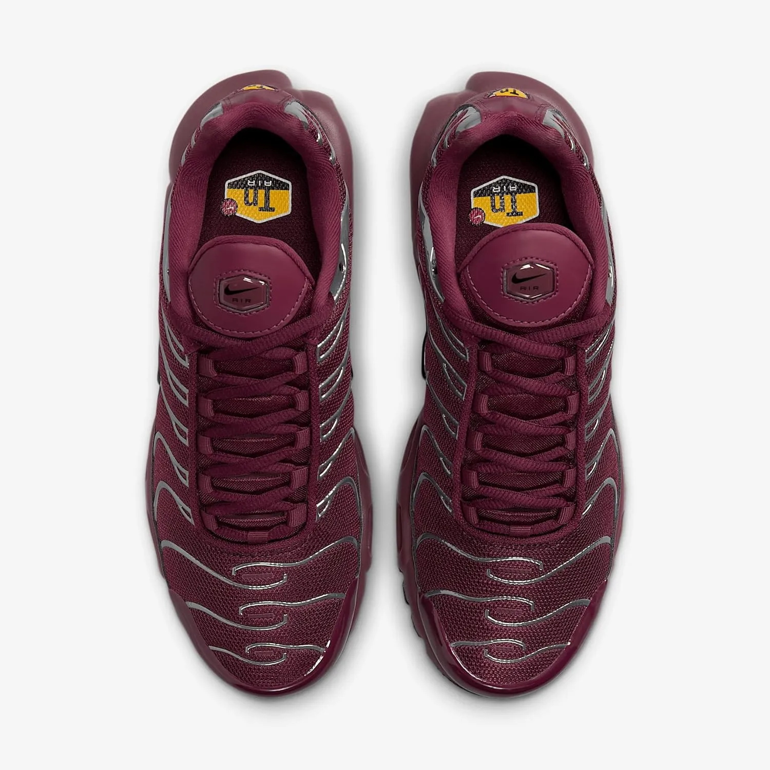 Nike Air Max Plus SE Women's Shoes (HJ9743-600, Night Maroon/Dark Team Red/Metallic Silver/Black)