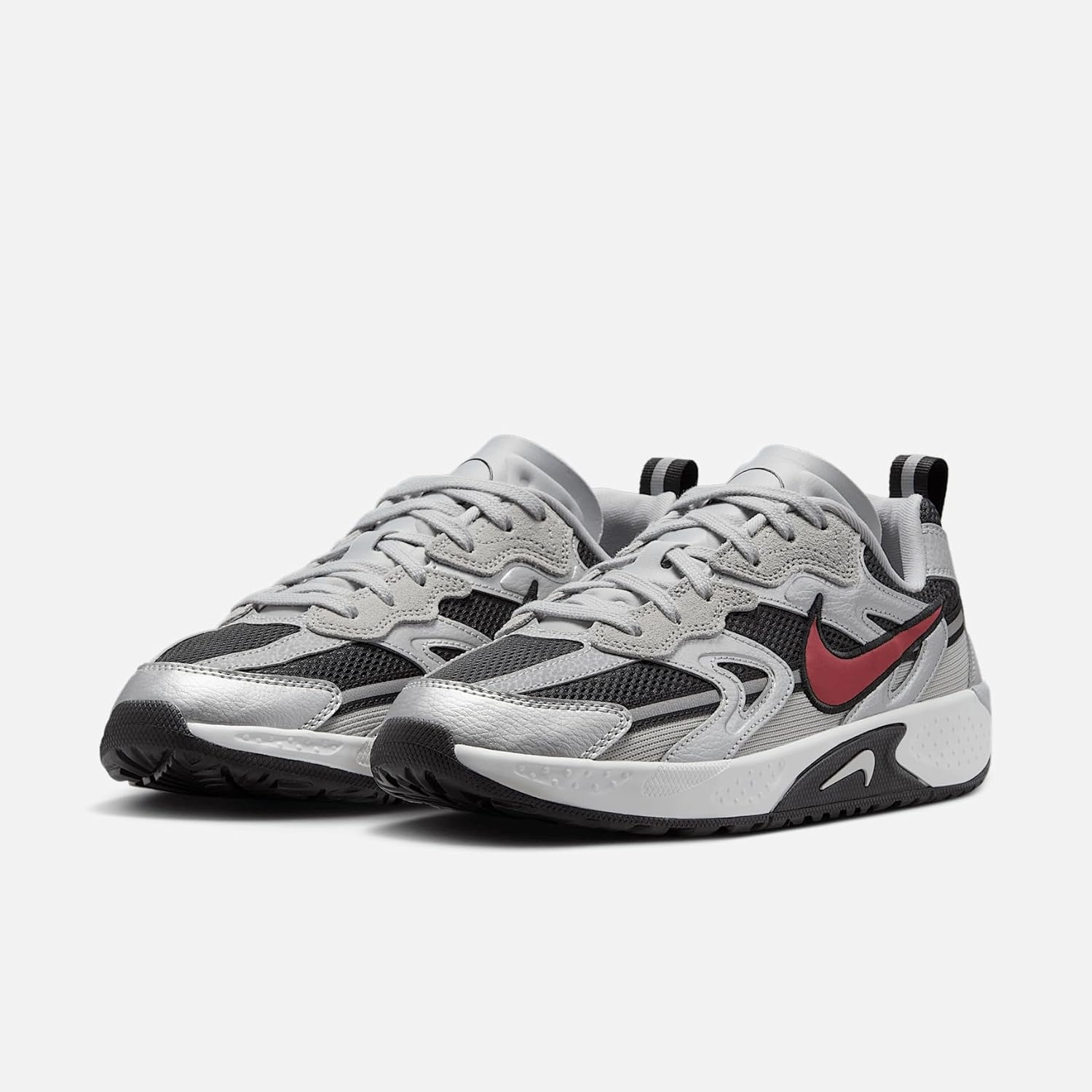 Nike JAM Women's Shoes (FN0314-005, Metallic Silver/Black/Photon Dust)