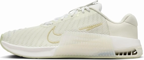 Nike Metcon 9 AMP Women's Workout Shoes (FJ1571-001, Sea Glass/Summit White/Olive Aura/Metallic Gold Star) Size 10