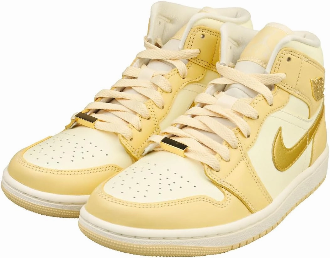 Nike Women's Modern