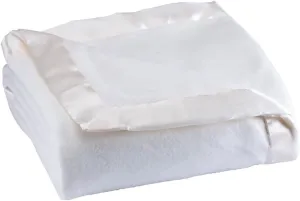 OakRidge Satin Fleece Blanket, Full/Queen, Twin or King Size – 100% Polyester Lightweight Fabric and Cozy Satin Binding Edges in Tightly Folding Travel Blanket, White