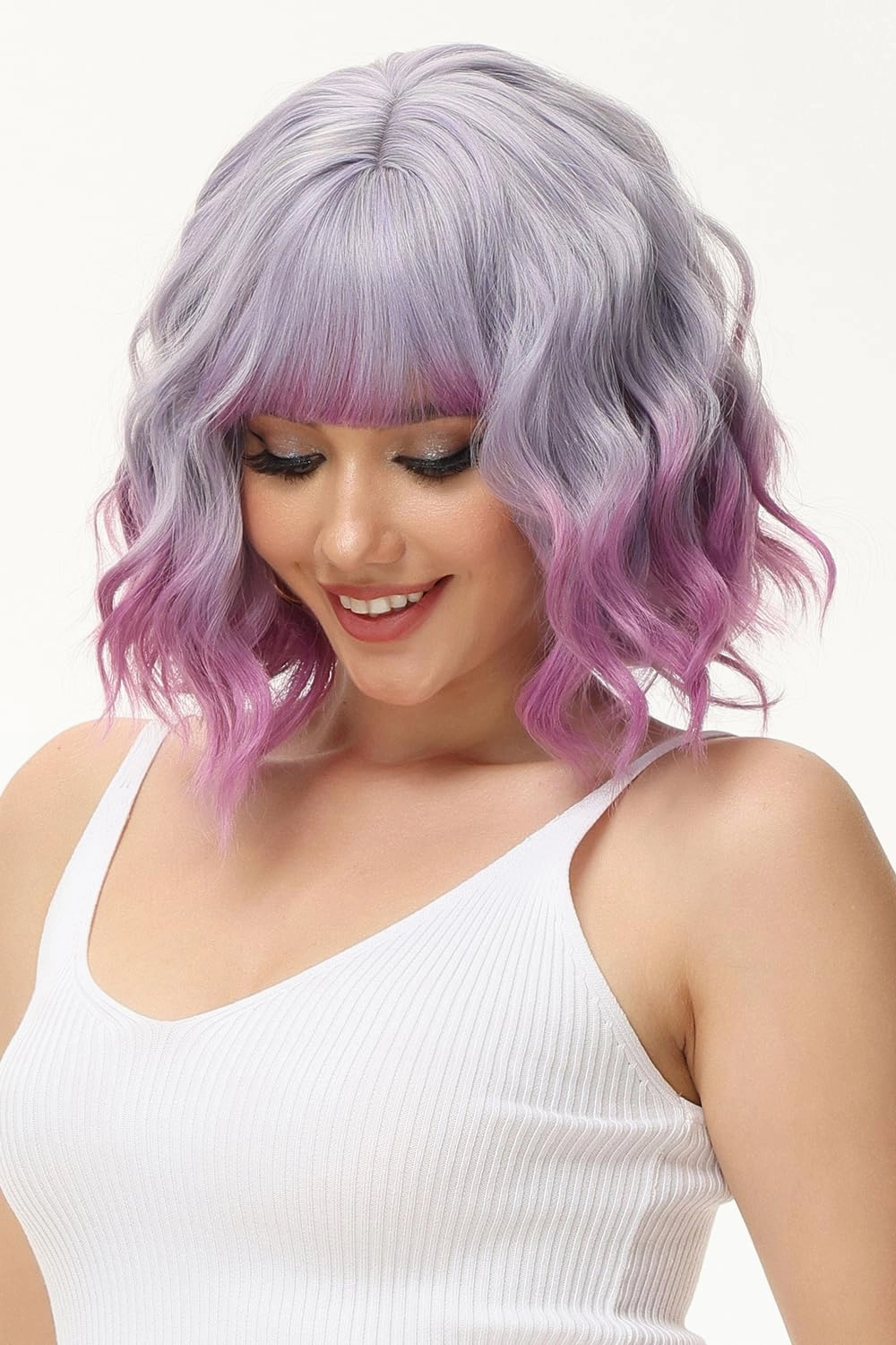 Rose bud Wavy Bob Wig with Bangs Natural Light Purple to Rose Wig Synthetic Hair Shoulder Length Short Curly Wigs for Women