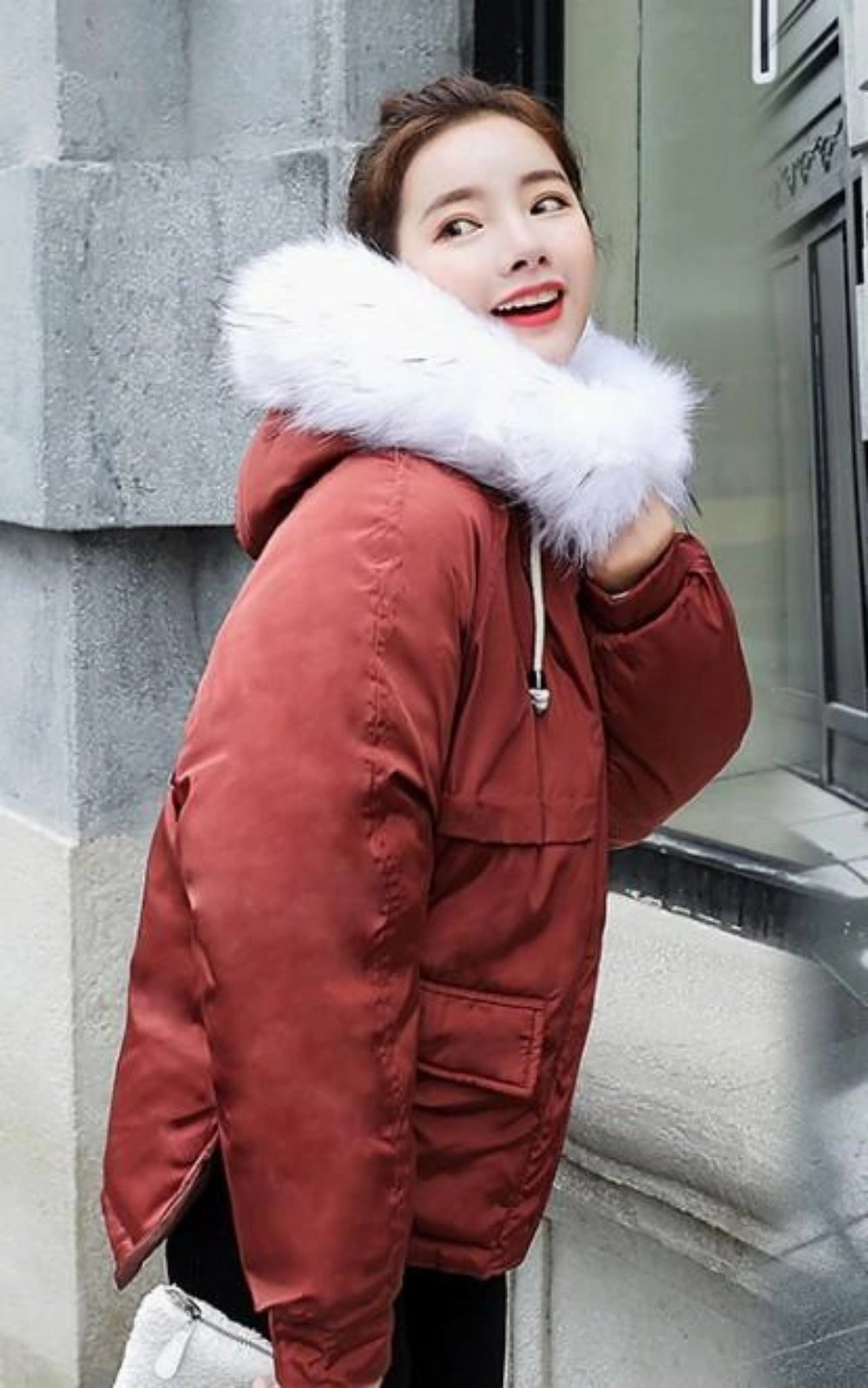 Short Hooded Puffy Winter Coat for Women