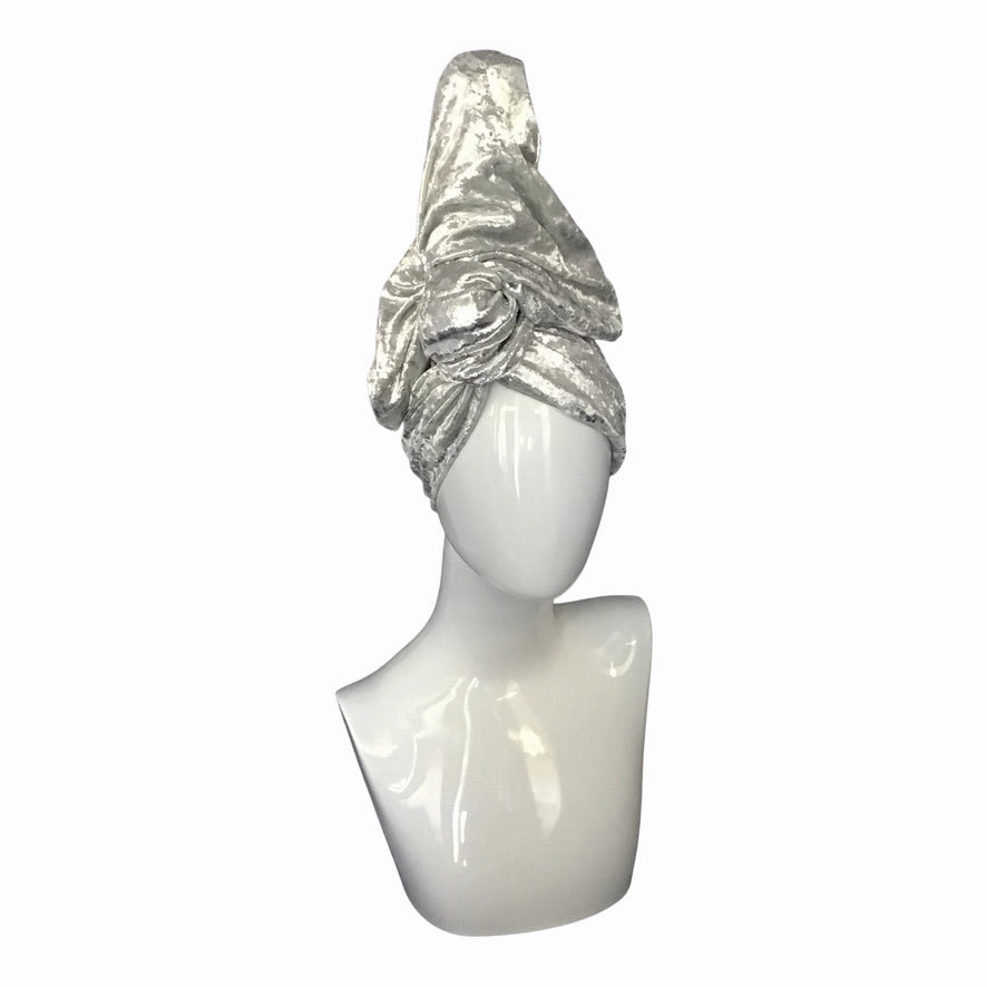 Velvet Twisturban in white  with bright silver "mica" pattern