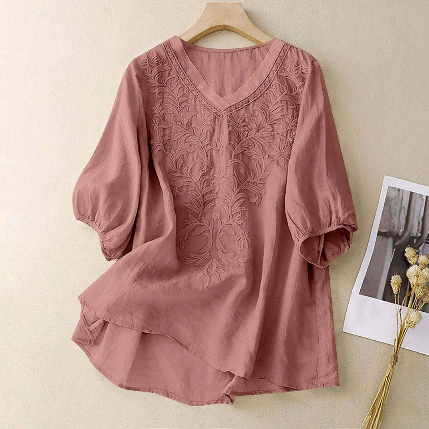 Womens Summer Tops 2025 Short Sleeve Cotton Linen Shirts Causal V-Neck Batwing Oversized T-Shirt Solid Color Top
